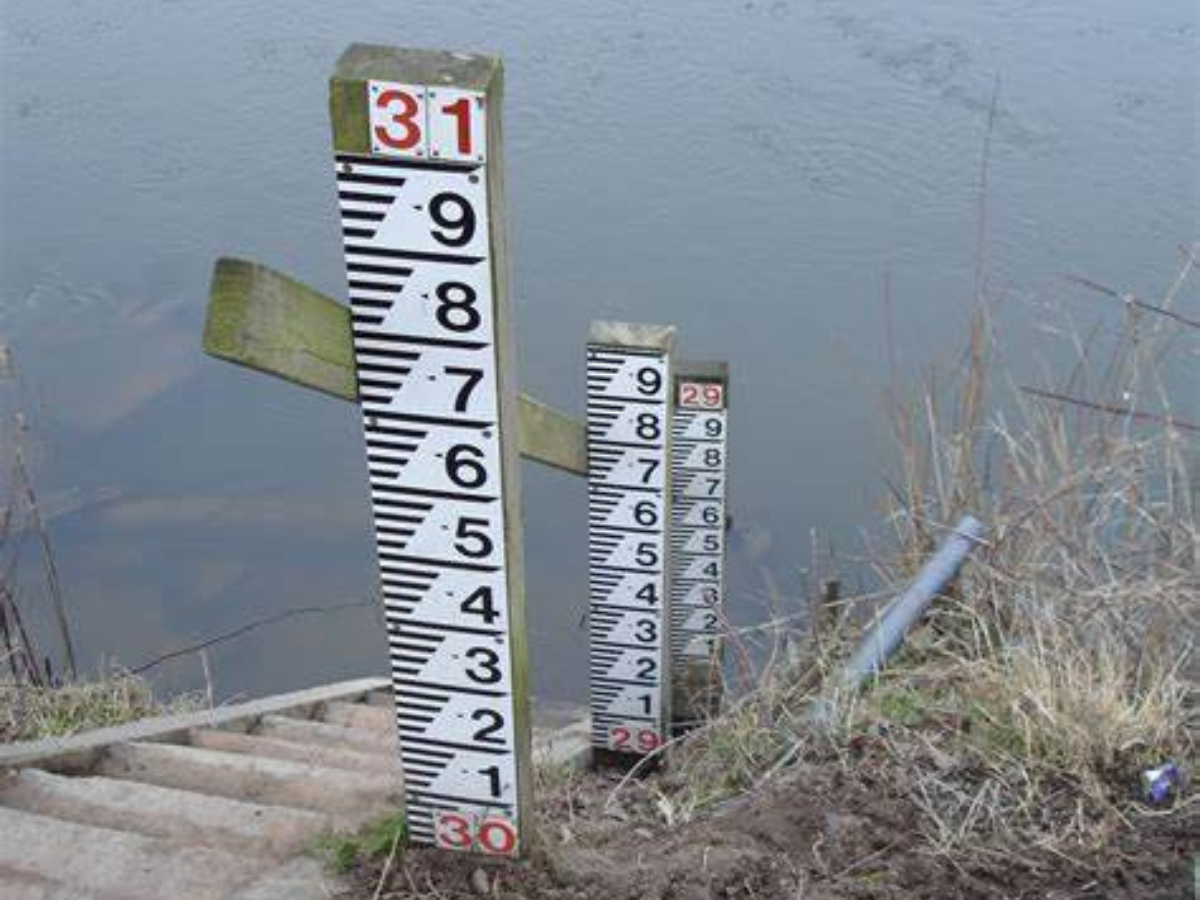 A Guide On Water Depth Gauge Boards – Spectra Scientific